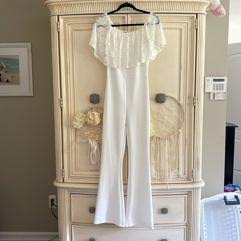 White off the shoulder jumper includes a free dress